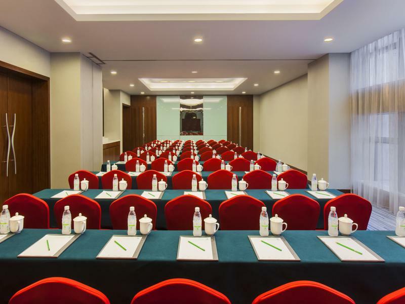 Holiday Inn Chengdu Xindu By Ihg Zewnętrze zdjęcie